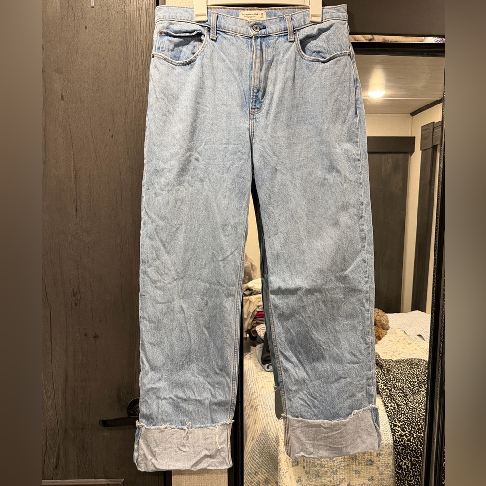Abercrombie & Fitch Light Blue Straight-Leg Jeans